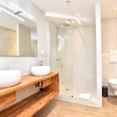 Cosy 1br 4p Place Des Vosges * Paris