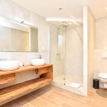 Cosy 1br 4p Place Des Vosges